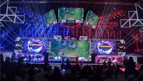 2025英雄联盟S15全球总决赛落户上海电竞中心，揭秘赛制与全球参赛队伍阵容